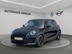 Midnight black Gebraucht 2021 Mini Cooper Hatch Kleinwagen | 19.590 € (Teuer)