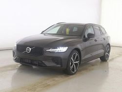 Platinum grey / metallic Gebraucht 2025 Volvo V60 Ultra Kombi | 44.980 € (Fairer Preis)