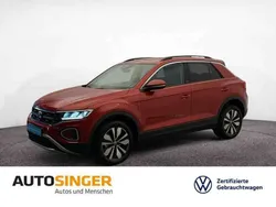 Kings red metallic Gebraucht 2024 VW T-Roc Move SUV | 25.940 € (Guter Preis)
