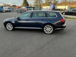 Blau Gebraucht 2014 VW Passat Highline Kombi | 16.700 € (Teuer)