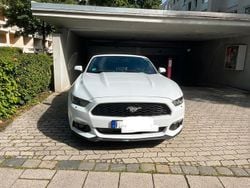 Weiß Gebraucht 2015 Ford Mustang Cabrio | 25.500 € (Fairer Preis)