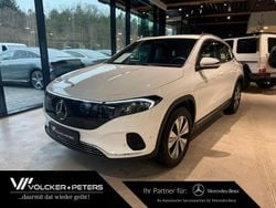 Weiß Gebraucht 2024 Mercedes EQA300 Advanced SUV | 36.589 € (Fairer Preis)