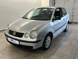 Silber Gebraucht 2003 VW Polo Basis Kleinwagen | 680 € (Fairer Preis)