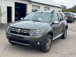 Grün Gebraucht 2014 Dacia Duster Prestige SUV | 6.300 € (Fairer Preis)