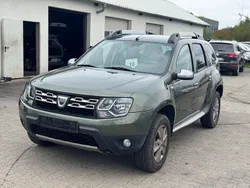 Grün Gebraucht 2014 Dacia Duster Prestige SUV | 7.000 € (Fairer Preis)