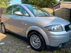 Silber Gebraucht 2001 Audi A2 Kleinwagen | 3.950 € (Etwas zu teuer)