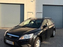 Schwarz Gebraucht 2011 Ford Focus Kombi | 2.800 € (Guter Preis)