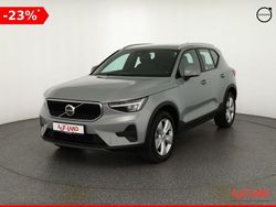 Grau Gebraucht 2024 Volvo XC40 Core SUV | 35.890 € (Guter Preis)