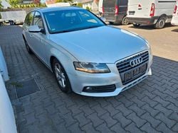 Silber Gebraucht 2009 Audi A4 Attraction Kombi | 2.999 € (Guter Preis)