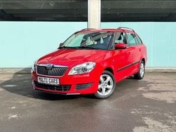Rot Gebraucht 2010 Skoda Fabia Style Kleinwagen | 5.490 € (Teuer)