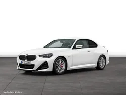 Weiß Gebraucht 2024 BMW 220 Coupé | 49.134 €
