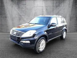 Schwarz Gebraucht 2014 Ssangyong Rexton SUV | 4.800 €