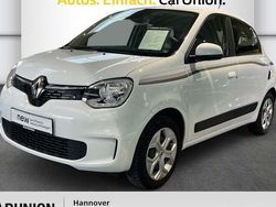 Weiß Gebraucht 2021 Renault Twingo Equilibre Kleinwagen | 9.975 € (Fairer Preis)