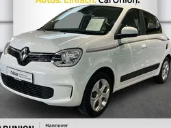 Weiß Gebraucht 2021 Renault Twingo Equilibre Kleinwagen | 9.975 € (Fairer Preis)