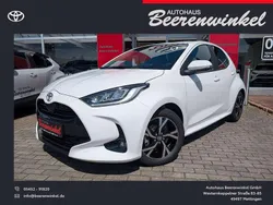 Schneeweiß Neu 2025 Toyota Yaris Hybrid Kleinwagen | 28.940 € (Teuer)