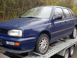 Blau Gebraucht 1996 VW Golf III Kleinwagen | 1.750 €