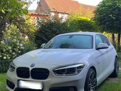Weiß Gebraucht 2017 BMW 118 Sport Line Kleinwagen | 14.999 € (Fairer Preis)
