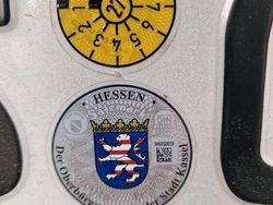 Weiß Gebraucht 2018 Volvo XC60 R-Design SUV | 30.999 € (Etwas zu teuer)