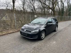 Schwarz Gebraucht 2016 VW Golf VII Comfortline Kombi | 9.999 € (Guter Preis)