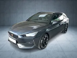 Grau Gebraucht 2024 Cupra Leon Limousine | 30.479 € (Guter Preis)