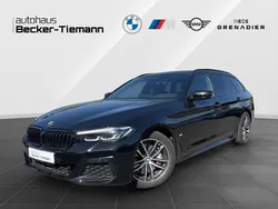 Saphirschwarz Gebraucht 2021 BMW 530 M Sport Kombi | 39.977 € (Etwas zu teuer)