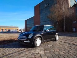 Schwarz Gebraucht 2001 Mini Cooper Kleinwagen | 950 € (Guter Preis)