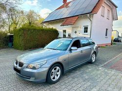 Grau Gebraucht 2009 BMW 525 Kombi | 4.299 € (Superpreis)