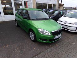 Grün Gebraucht 2012 Skoda Fabia Cool Edition Kleinwagen | 6.485 € (Etwas zu teuer)