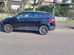 Schwarz Gebraucht 2014 Hyundai ix35 Edition SUV | 10.300 € (Fairer Preis)