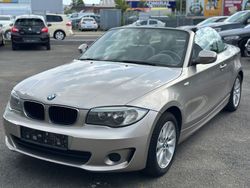 Silber Gebraucht 2011 BMW 118 Cabriolet Efficient Dynamics Cabrio | 8.400 € (Guter Preis)