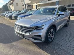 Antimonsilber metallic Gebraucht 2019 VW Touareg Elegance SUV | 35.990 € (Guter Preis)