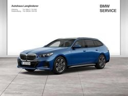 Phytonicblau metallic Gebraucht 2024 BMW 520 M Sport Kombi | 54.900 € (Superpreis)