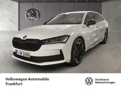 Kristallweiß uni Gebraucht 2025 Skoda Superb SportLine Kombi | 59.950 €