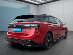 Rot Gebraucht 2024 VW ID.7 Limousine | 51.199 € (Teuer)