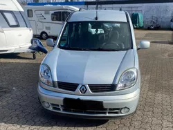 Grau Gebraucht 2006 Renault Kangoo Van / Kleinbus | 1.200 € (Fairer Preis)