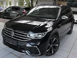 Deep black Gebraucht 2023 VW Tiguan Allspace R-line SUV | 39.890 € (Fairer Preis)