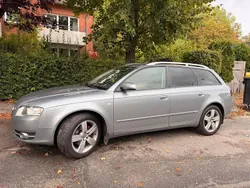 Silber Gebraucht 2006 Audi A4 Limousine | 3.500 € (Fairer Preis)