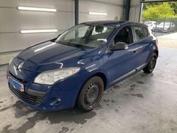 Blau Gebraucht 2011 Renault Mégane Authentique Limousine | 3.490 € (Guter Preis)