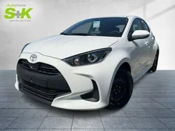 Weiß Neu 2025 Toyota Yaris Business Edition Limousine | 26.700 € (Fairer Preis)