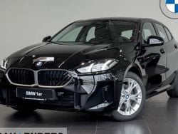 Schwarz Neu 2025 BMW 120 Performance Kleinwagen | 33.440 € (Guter Preis)