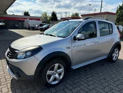 Grau Gebraucht 2010 Dacia Sandero Stepway Kleinwagen | 2.990 € (Guter Preis)