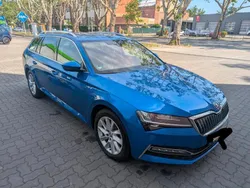 Blau Gebraucht 2020 Skoda Superb Kombi | 26.999 € (Fairer Preis)