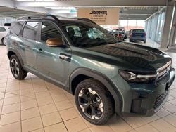 Grün Gebraucht 2025 Dacia Bigster Expression SUV | 31.990 € (Guter Preis)