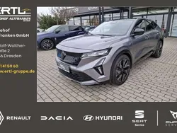 Dolomitgrau, black pearlschw Gebraucht 2025 Renault Rafale Esprit Alpine SUV | 47.280 € (Fairer Preis)