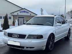 Weiß Gebraucht 1995 Audi A8 Sport Limousine | 3.999 €