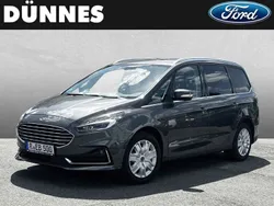 Grau Gebraucht 2023 Ford Galaxy Titanium Van / Kleinbus | 48.610 €
