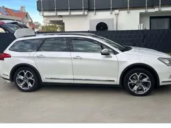 Weiß Gebraucht 2015 Citroën C5 Kombi | 8.900 € (Fairer Preis)