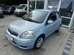 Blau Gebraucht 2005 Toyota Yaris Sol Kleinwagen | 2.500 € (Fairer Preis)