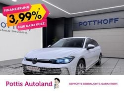 Weiss Gebraucht 2025 VW Passat Elegance Kombi | 34.377 € (Superpreis)