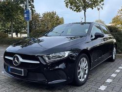 Schwarz Gebraucht 2018 Mercedes A200 Business Kleinwagen | 17.000 € (Guter Preis)